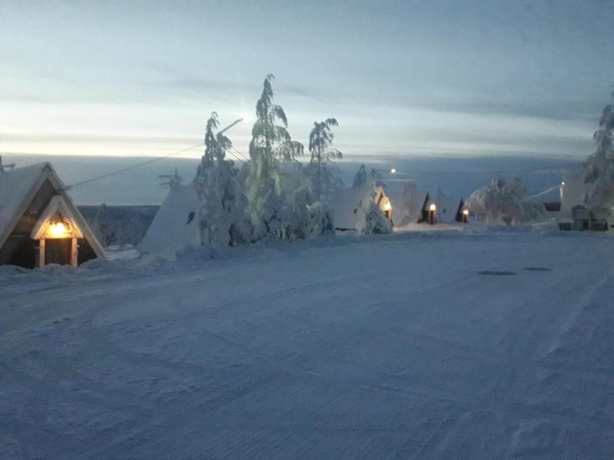 Дома для отпуска Karemajat Cottage Resort Юлиторнио-23