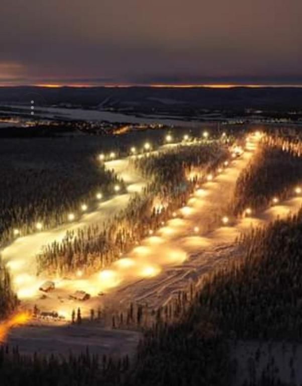 Дома для отпуска Karemajat Cottage Resort Юлиторнио-67